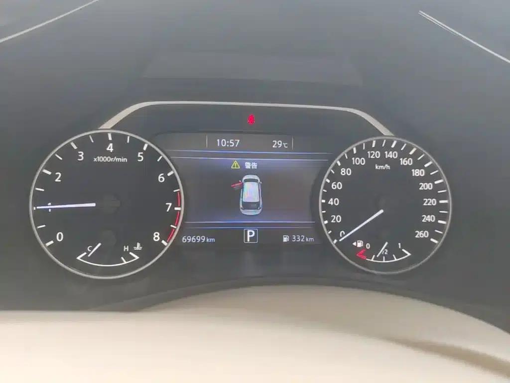 Nissan Murano 2015 2.5L XE 2WD Elite Edition — миниатюра 4