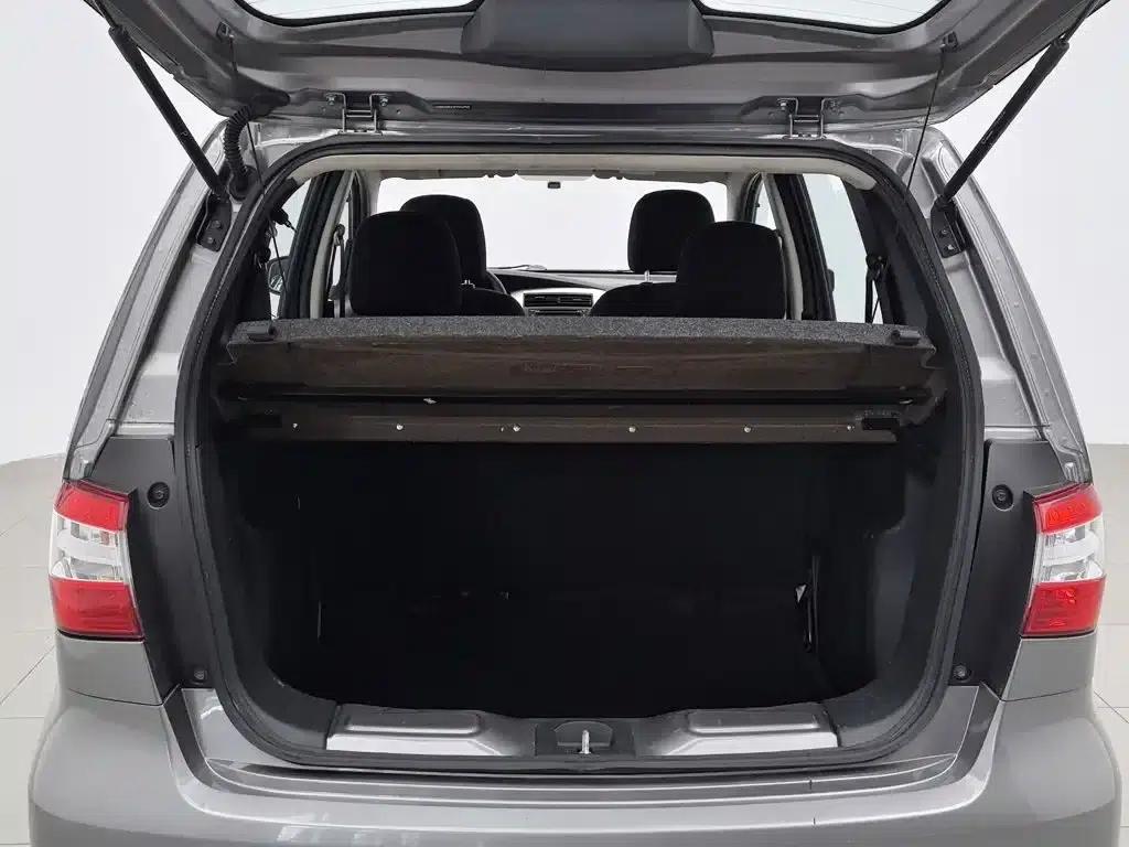Nissan Livina 2015 1.6XE Manual Comfort Edition — миниатюра 16