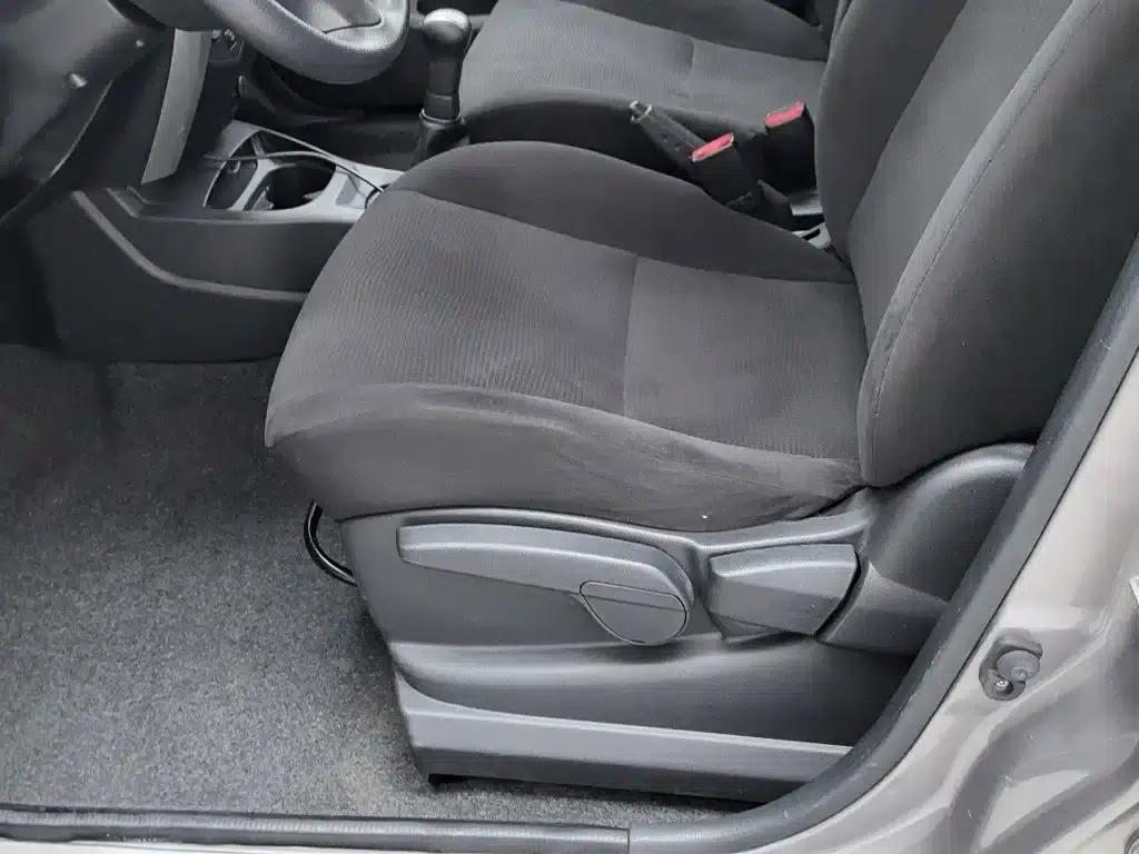 Nissan Livina 2015 1.6XE Manual Comfort Edition — миниатюра 20
