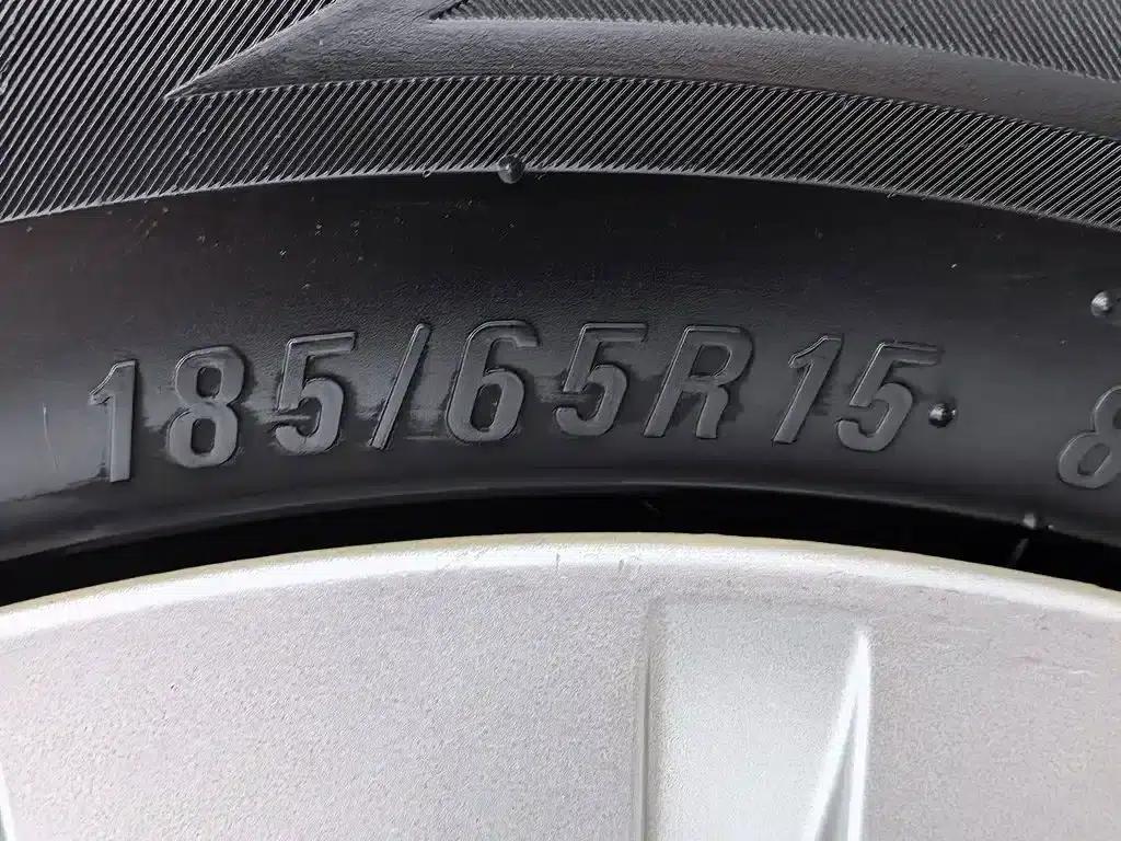 Nissan Livina 2015 1.6XE Manual Comfort Edition — миниатюра 24