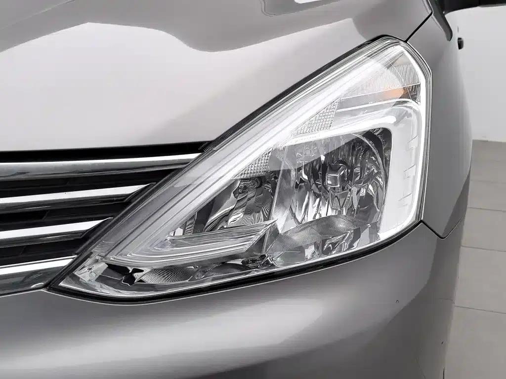 Nissan Livina 2015 1.6XE Manual Comfort Edition — миниатюра 7