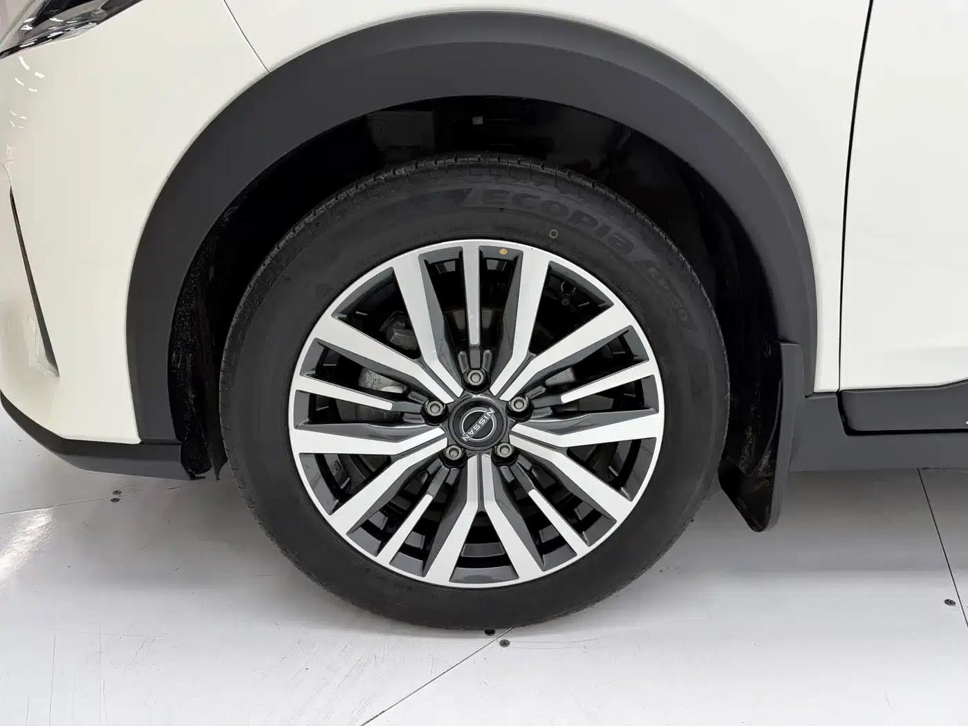 Nissan Kicks 2023 Sporty Edition 1.5L: Unleashing Power and Luxury — миниатюра 8