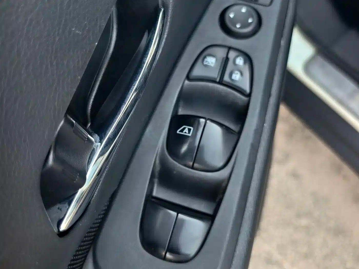 Nissan Kicks 2023 Sporty Edition 1.5L: A Stylish Version with All the Power You Need — миниатюра 10