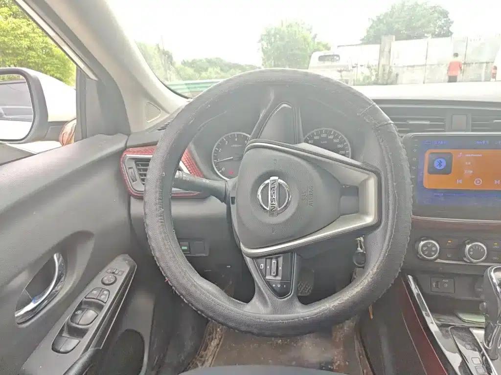 Nissan Bluebird 2020 1.6L CVT Cool Edition — миниатюра 3