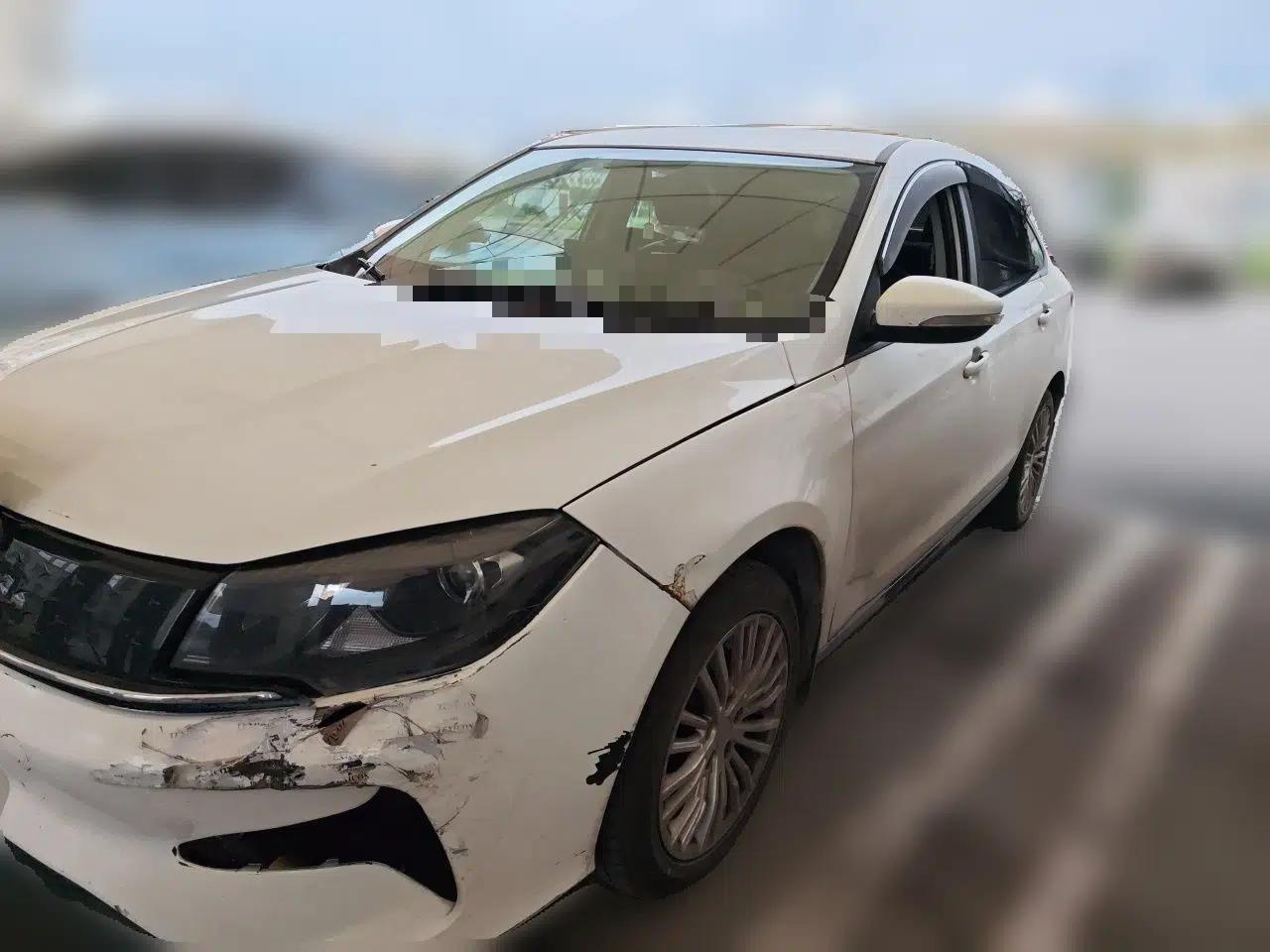 FORTHING S60 EV 2022 Comfort Edition — миниатюра 1