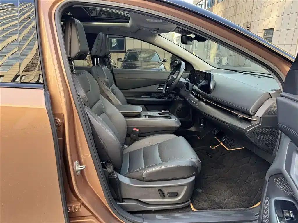 ARIYA 2022 Two-Wheel Drive Long Range Top-of-the-Line Edition — миниатюра 11