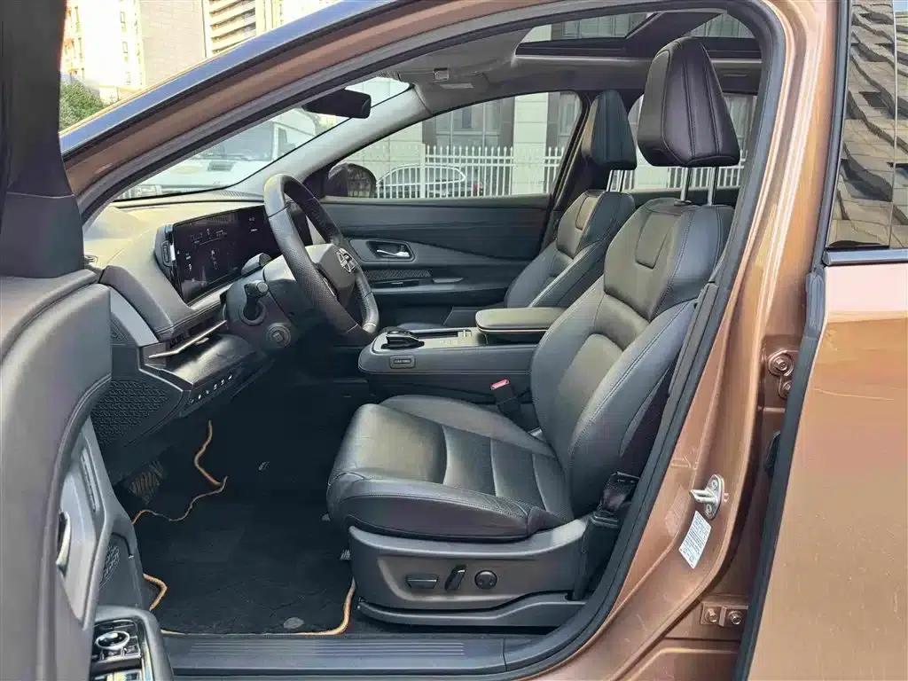 ARIYA 2022 Two-Wheel Drive Long Range Top-of-the-Line Edition — миниатюра 9