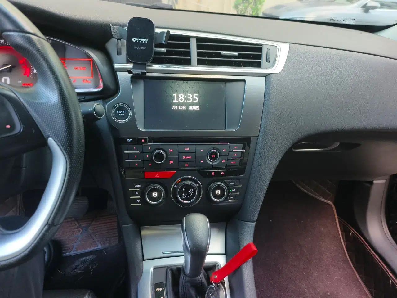DS 6 2014 1.6T Luxury Edition THP160 — миниатюра 13
