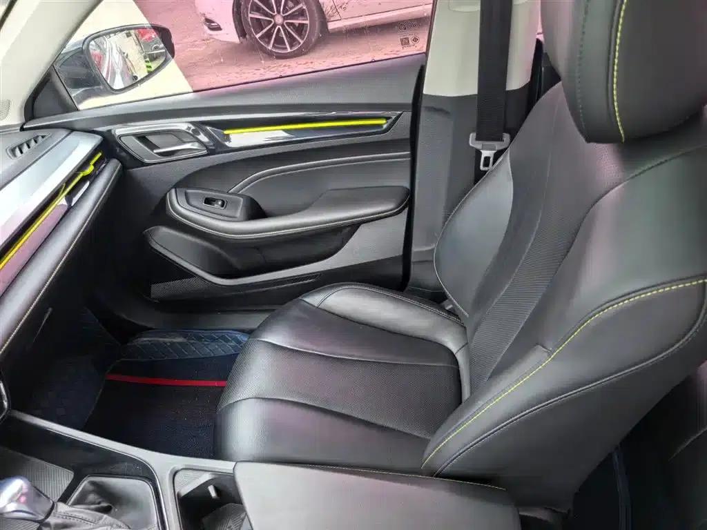 Roewe i5 2021 1.5L CVT Diamond Edition — миниатюра 12