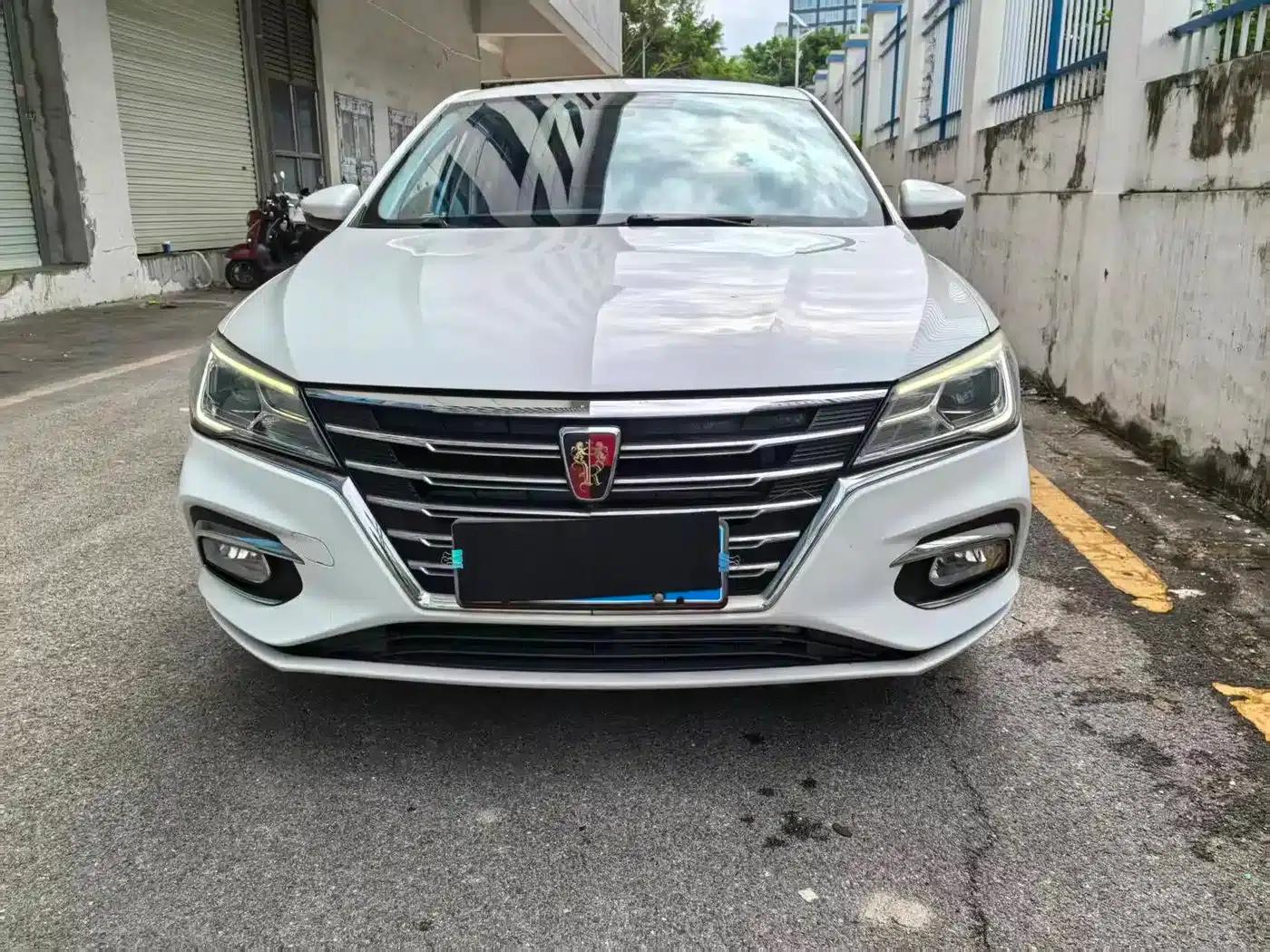 Roewe i5 2020 1.5L Automatic 4G Connected Leading Flagship Edition — миниатюра 2