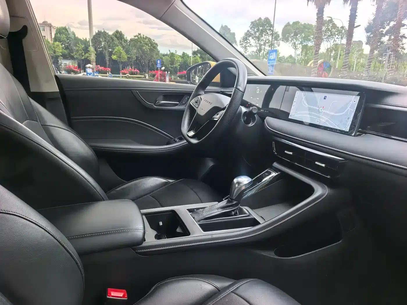 Roewe i5 2023 1.5L CVT Flagship Edition — миниатюра 13