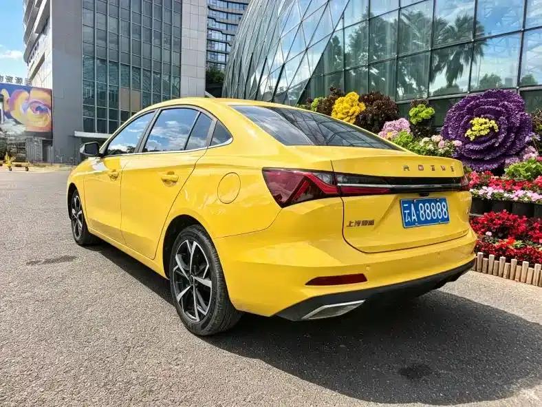 Roewe i5 2023 1.5L CVT Flagship Edition — миниатюра 18