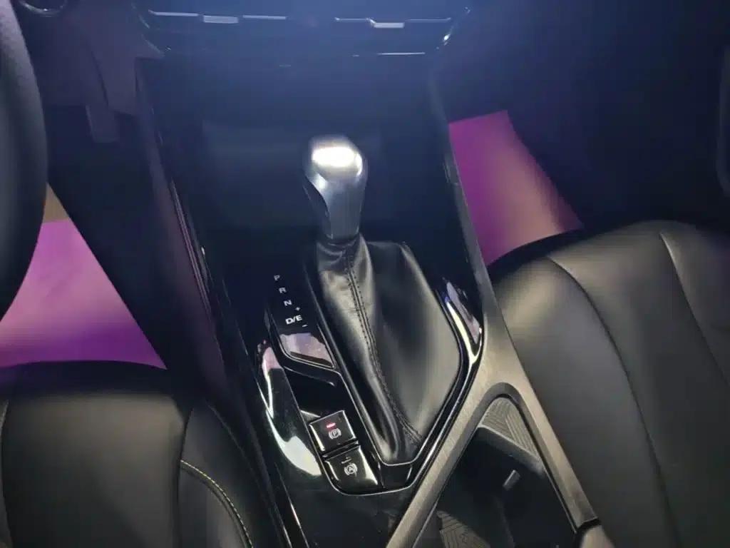 Roewe i5 2021 Facelift 1.5L CVT Diamond Edition — миниатюра 14