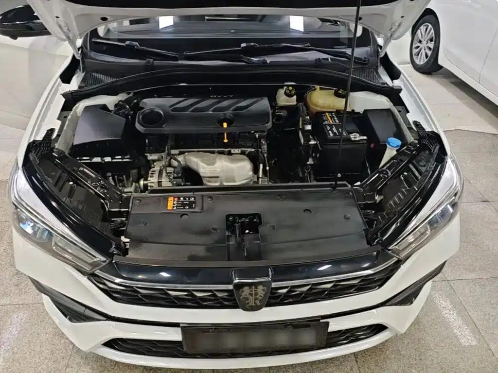 Roewe i5 2021 Facelift 1.5L CVT Diamond Edition — миниатюра 20
