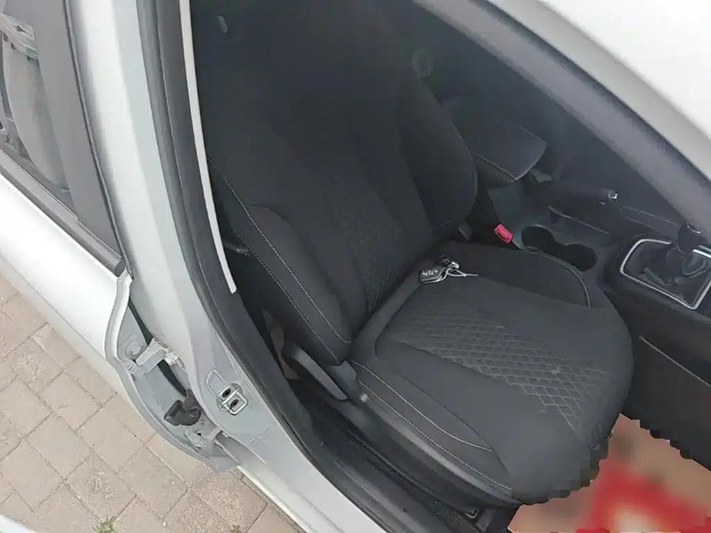 Roewe i5 2020 1.5L Manual 4G Connected Leading Edition — миниатюра 25