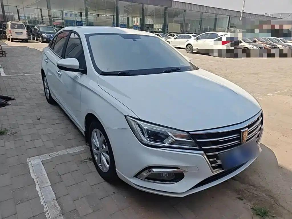 Roewe i5 2020 1.5L Manual 4G Connected Leading Edition — миниатюра 4