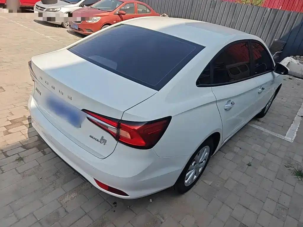 Roewe i5 2020 1.5L Manual 4G Connected Leading Edition — миниатюра 7