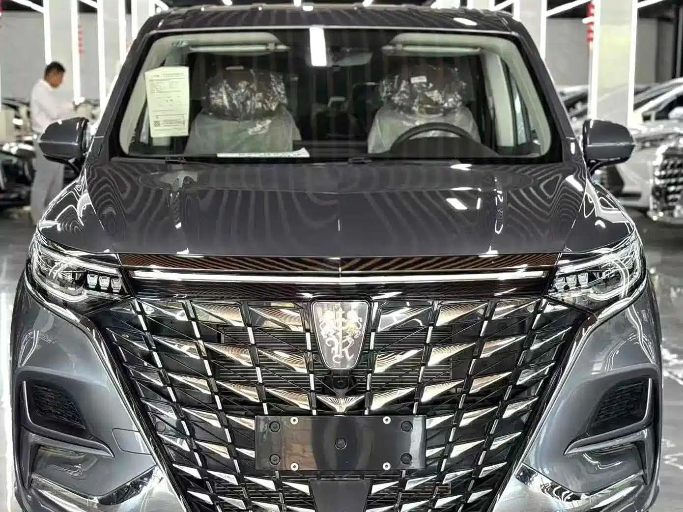 Roewe iMAX8 2023 400TGI Comfort Edition — миниатюра 2