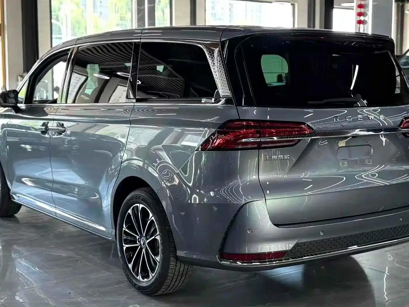 Roewe iMAX8 2023 400TGI Comfort Edition — миниатюра 3
