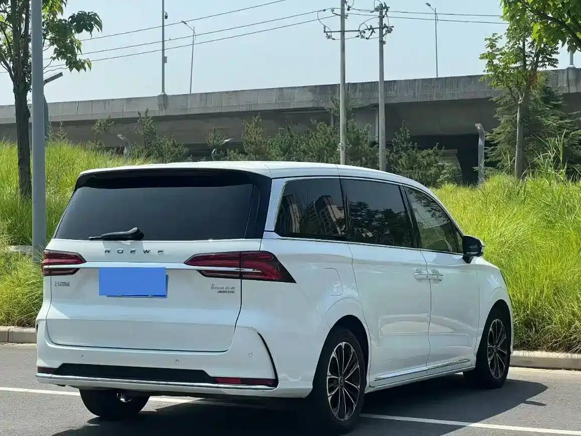 Roewe iMAX8 2021 400TGI Supreme Series Land Cruiser Edition — миниатюра 9