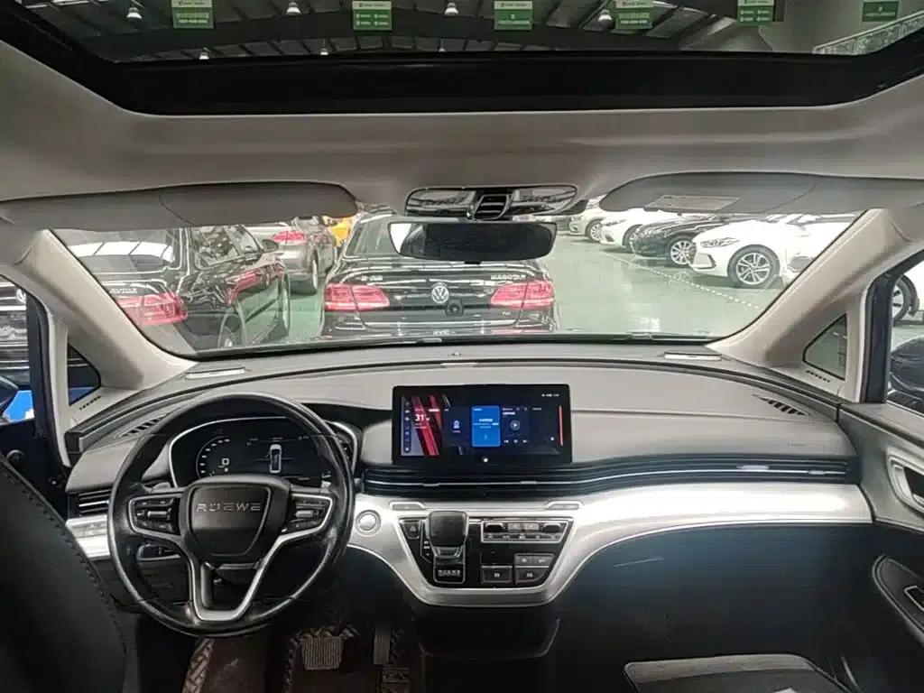 Roewe iMAX8 2021 400TGI Supreme Series Land Cruiser Edition — миниатюра 18