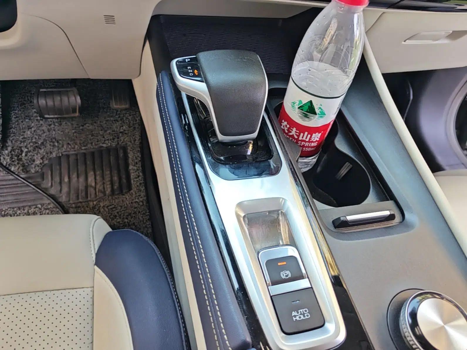 Dongfeng Aeolus Huge 2022 Mach Dual-Motor 1.5T MHD Dare-to-Dream Edition — миниатюра 16
