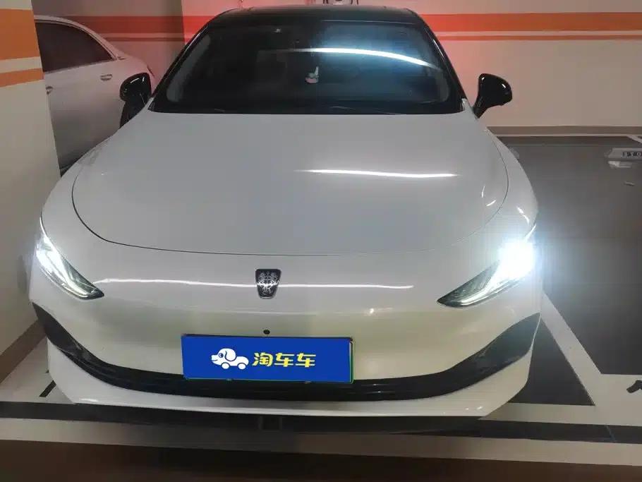 Roewe D7 2023 DMH 125km Premium Edition — миниатюра 2