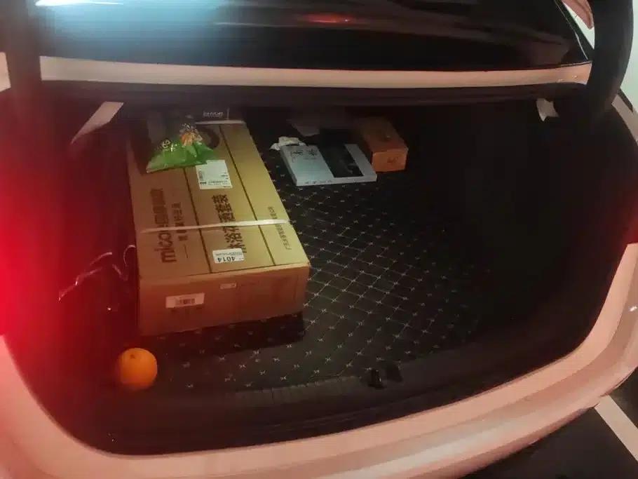 Roewe D7 2023 DMH 125km Premium Edition — миниатюра 4