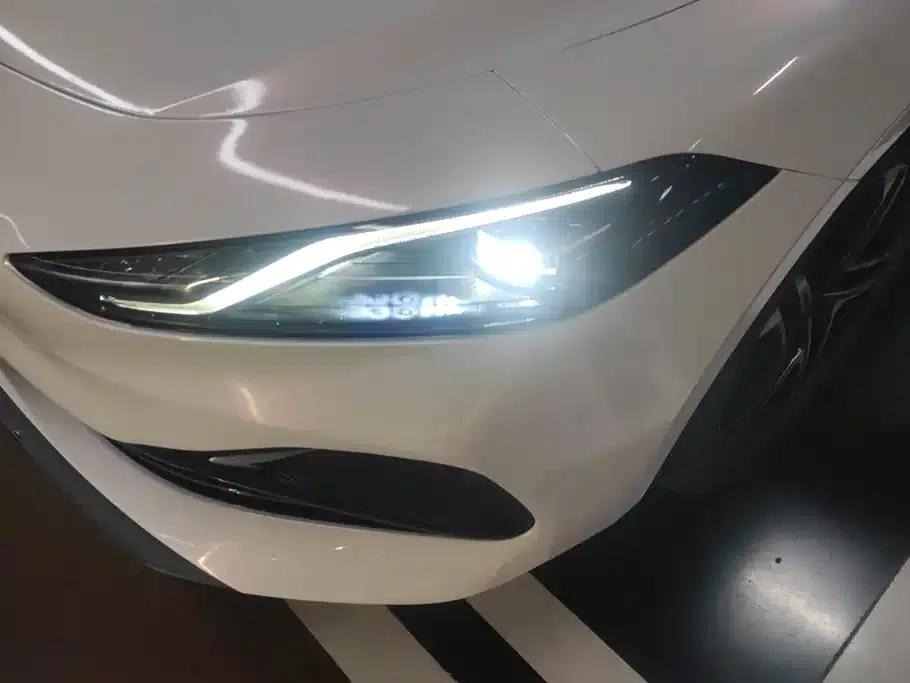 Roewe D7 2023 DMH 125km Premium Edition — миниатюра 5