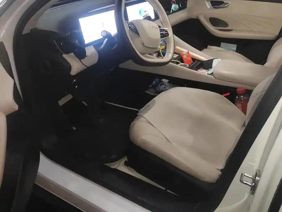 Roewe D7 2023 DMH 125km Premium Edition — миниатюра 9
