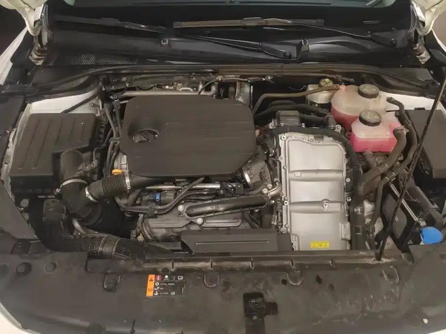 Roewe D7 2023 DMH 125km Premium Edition — миниатюра 10