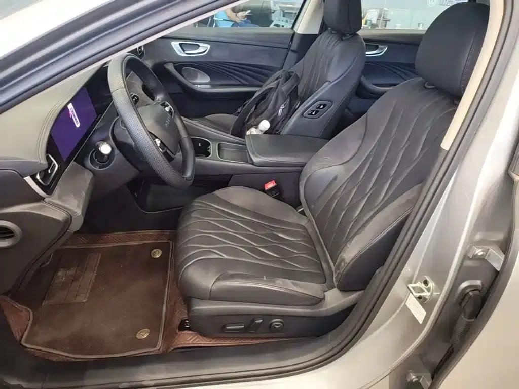Roewe D7 2023 DMH 125km Flagship Edition — миниатюра 15