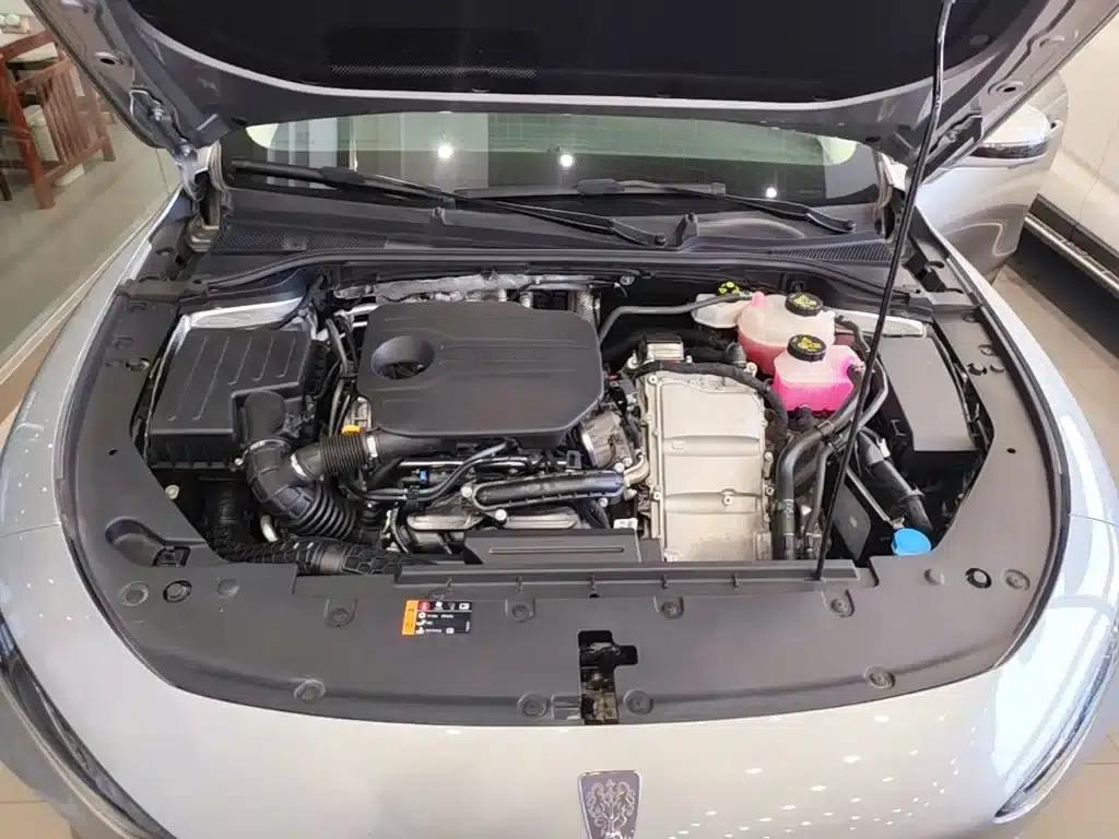 Roewe D7 2023 DMH 125km Flagship Edition — миниатюра 20