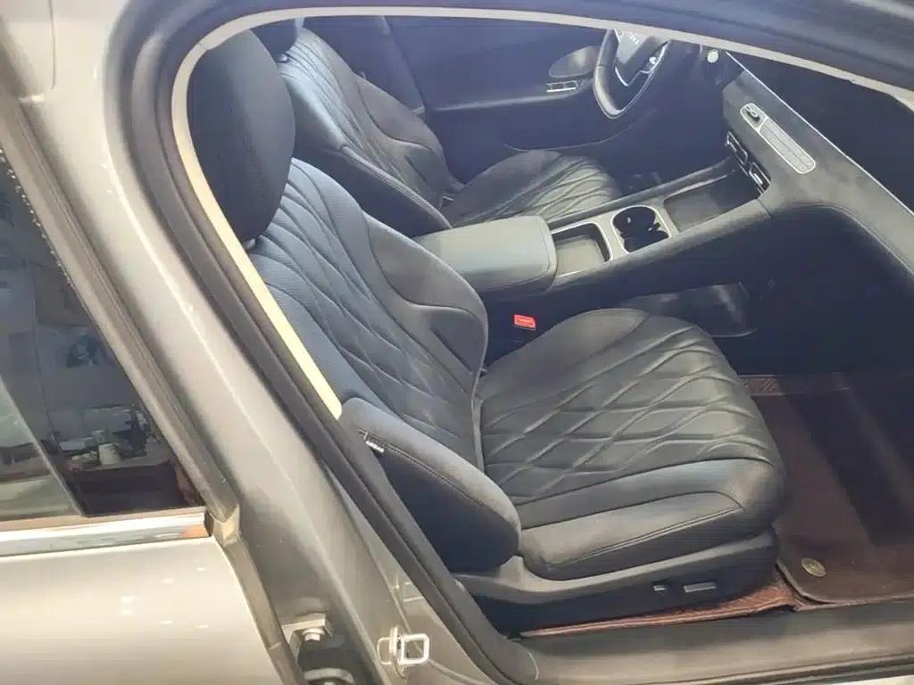 Roewe D7 2023 DMH 125km Flagship Edition — миниатюра 25