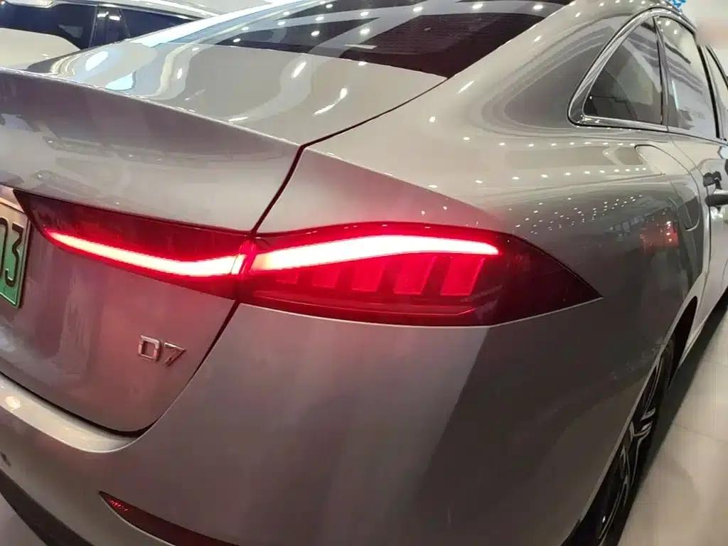 Roewe D7 2023 DMH 125km Flagship Edition — миниатюра 8