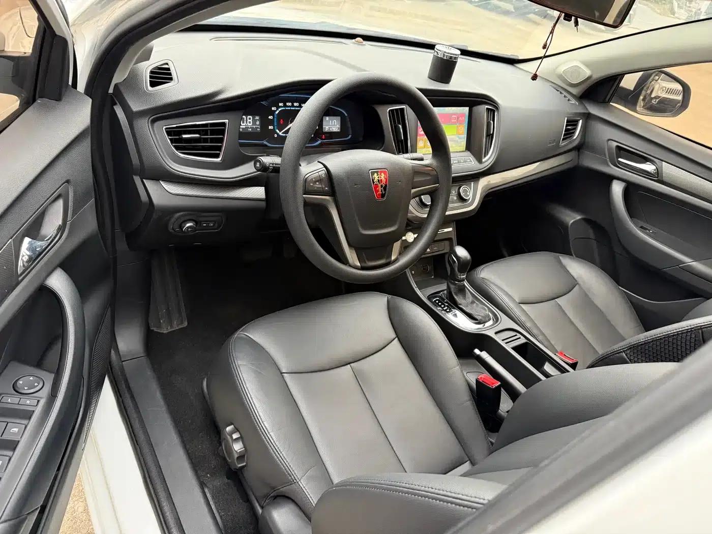 Roewe 360 2017 1.5L Automatic Deluxe Edition — миниатюра 2