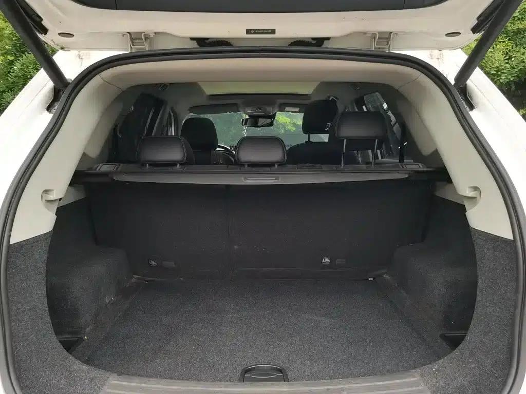 Roewe RX5 New Energy 2017 ERX5 EV400 Electric Internet Flagship Edition — миниатюра 10