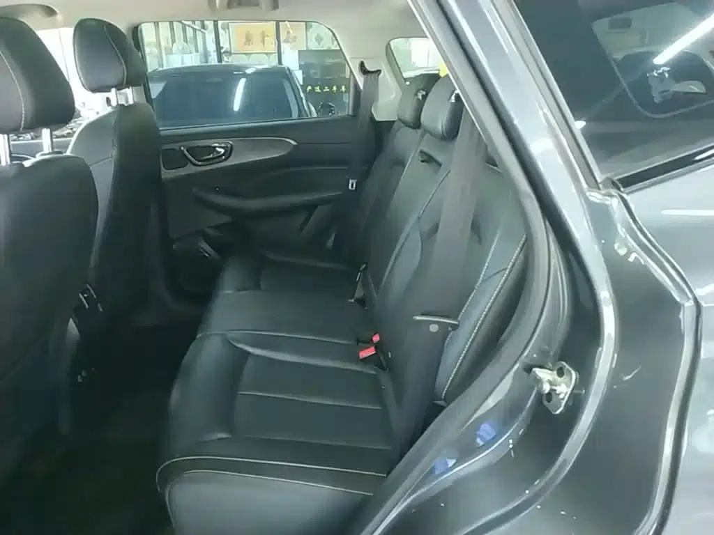 Roewe RX5 New Energy 2021 ePLUS National Trend Ronglin Luxury Edition — миниатюра 17