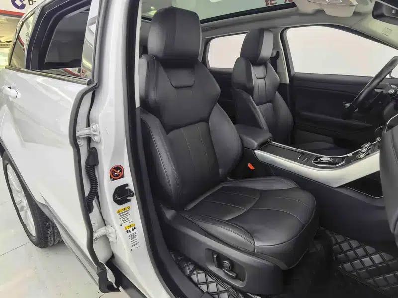 Range Rover Evoque 2018 240PS SE Smart Edition — миниатюра 24