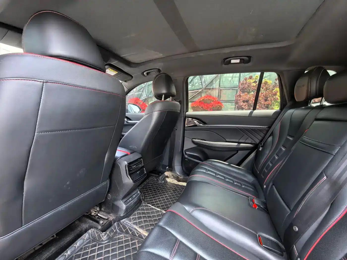 Roewe RX5 MAX 2021 Supreme Series 400TGI Automatic Luxury Cockpit Edition — миниатюра 9