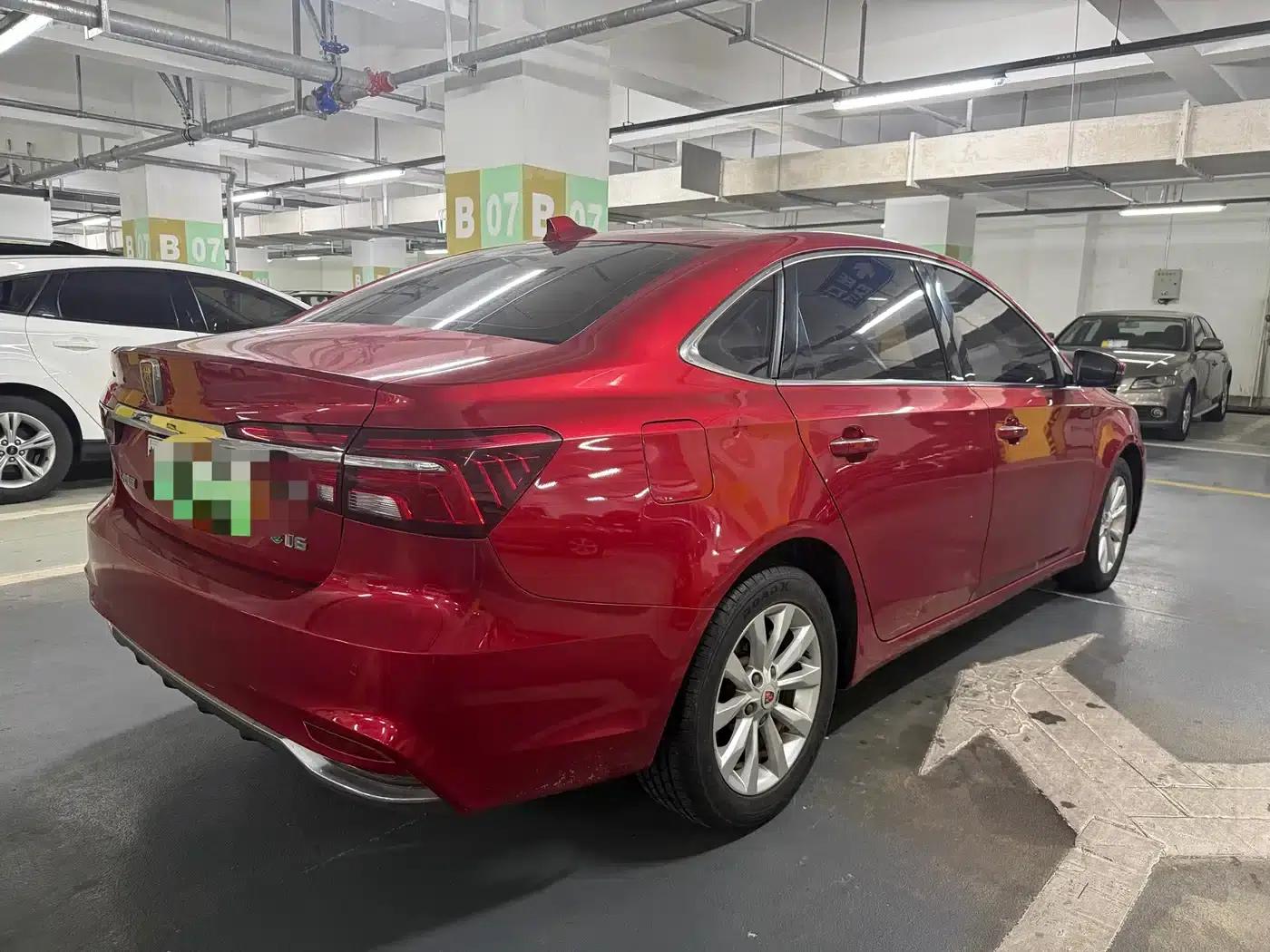 Roewe i6 New Energy 2017 45T Hybrid Connected Smart Edition — миниатюра 4