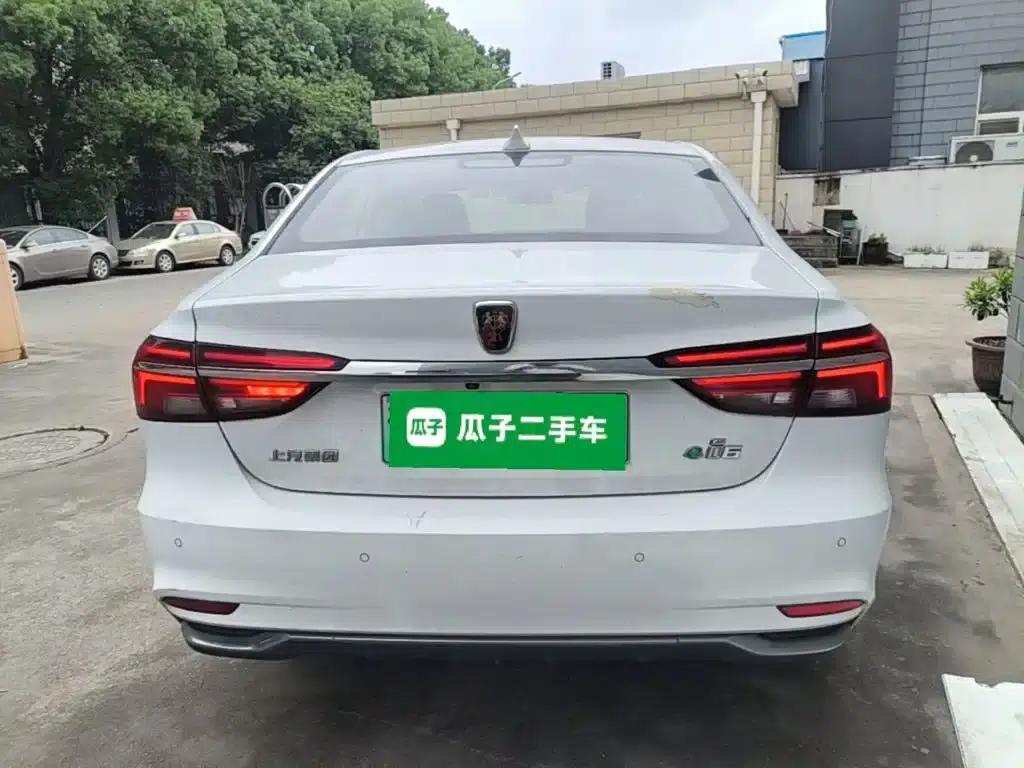 Roewe i6 New Energy 2019 PLUS 50T Internet Glory Flagship Edition — миниатюра 6