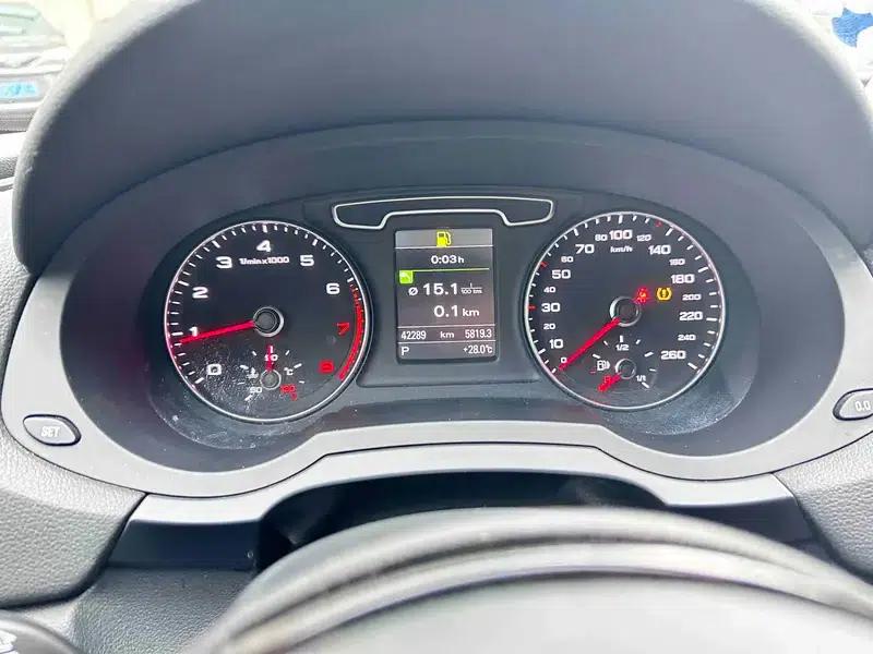 Audi Q3 2015 35 TFSI quattro Technology Edition — миниатюра 10