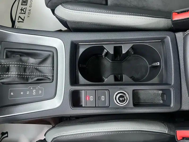 Audi Q3 2023 35 TFSI Fashion Dynamic Edition — миниатюра 12
