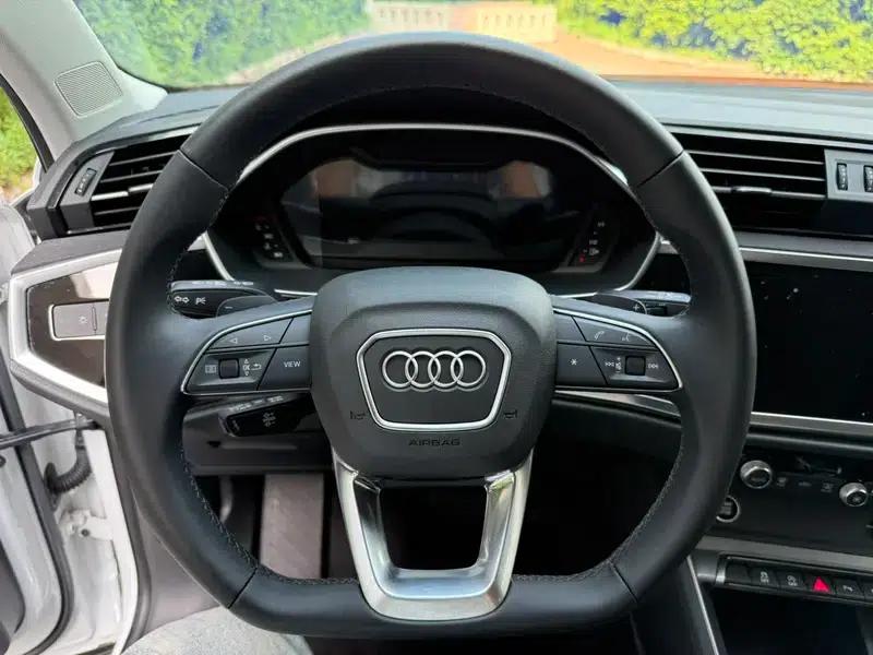 Audi Q3 2023 35 TFSI Fashion Dynamic Edition — миниатюра 13