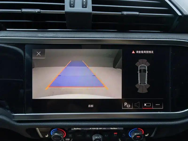 Audi Q3 2023 35 TFSI Fashion Dynamic Edition — миниатюра 11