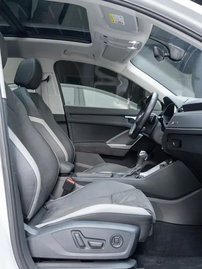 Audi Q3 2023 35 TFSI Fashion Dynamic Edition — миниатюра 19