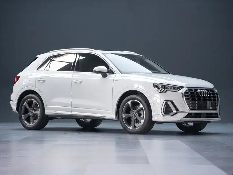Audi Q3 2023 35 TFSI Fashion Dynamic Edition — миниатюра 3