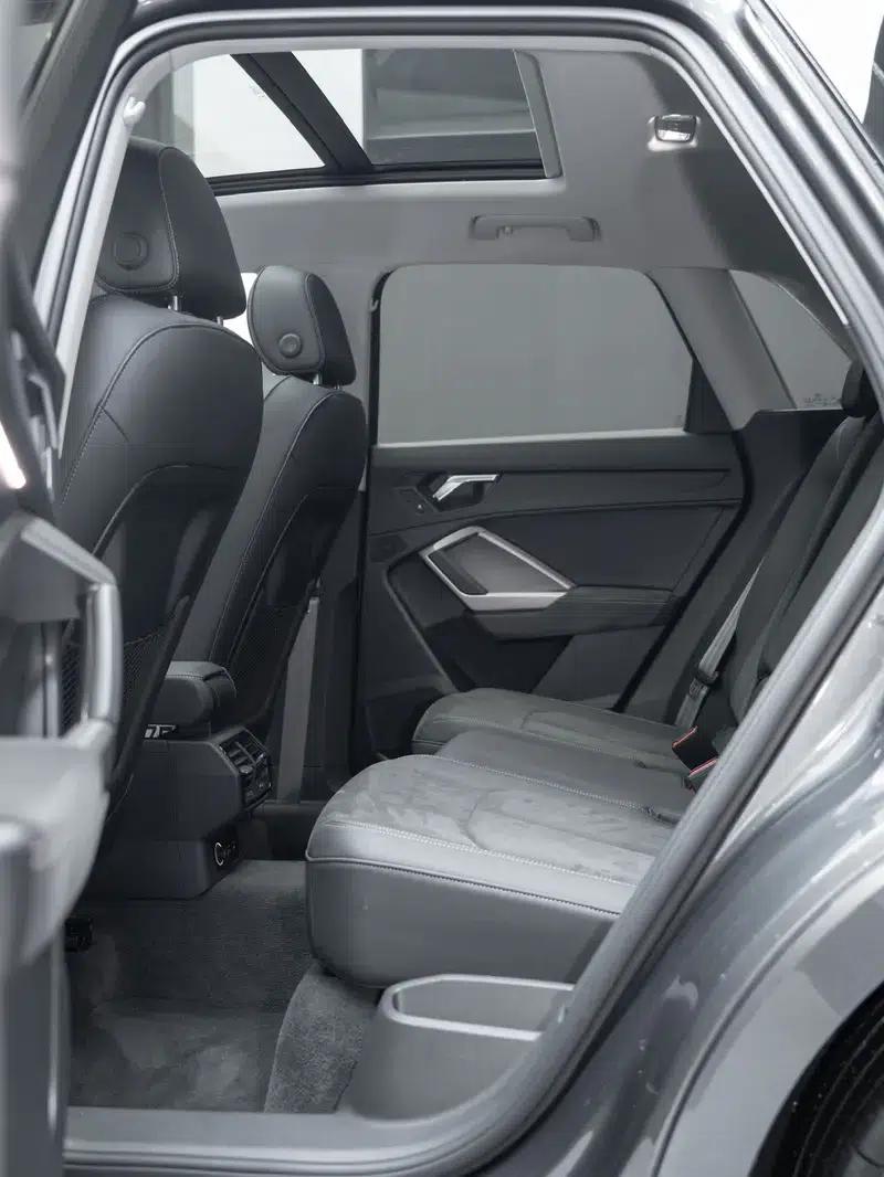 Audi Q3 2023 35 TFSI Fashion Dynamic Edition — миниатюра 20