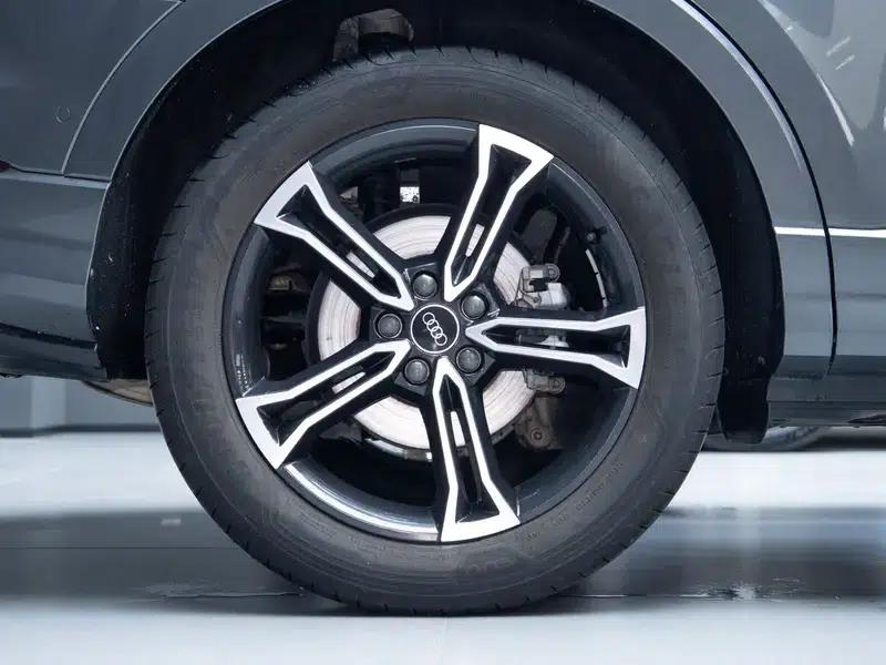 Audi Q3 2023 35 TFSI Fashion Dynamic Edition — миниатюра 8